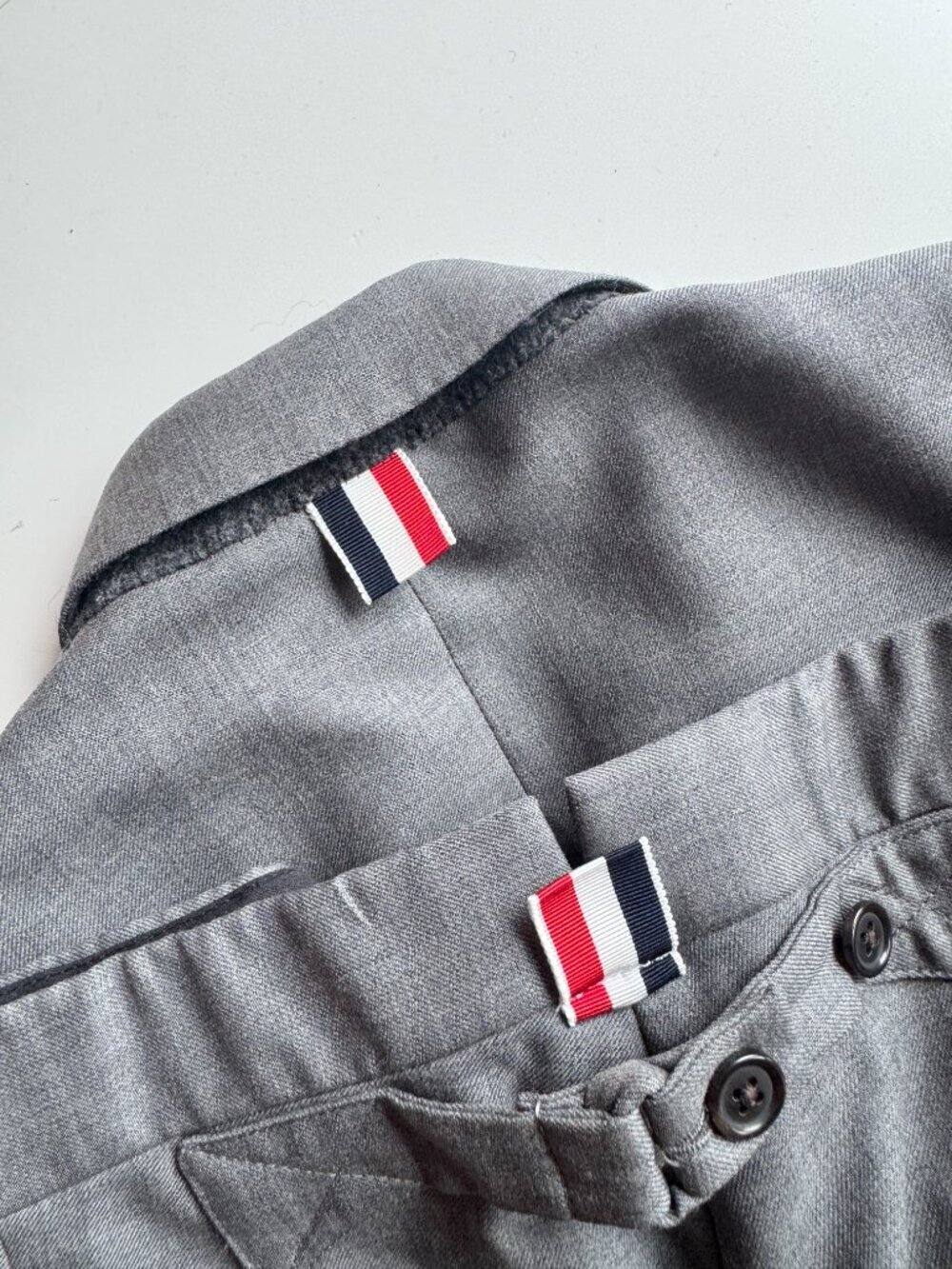 THOM BROWNE Grey 100% Wool Classic Twill 2 Piece Suit, Size 2/M - Picture 11 of 16